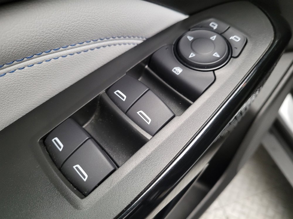 Used 2025 Chevrolet Trax LT w/ LT Convenience Package image 27