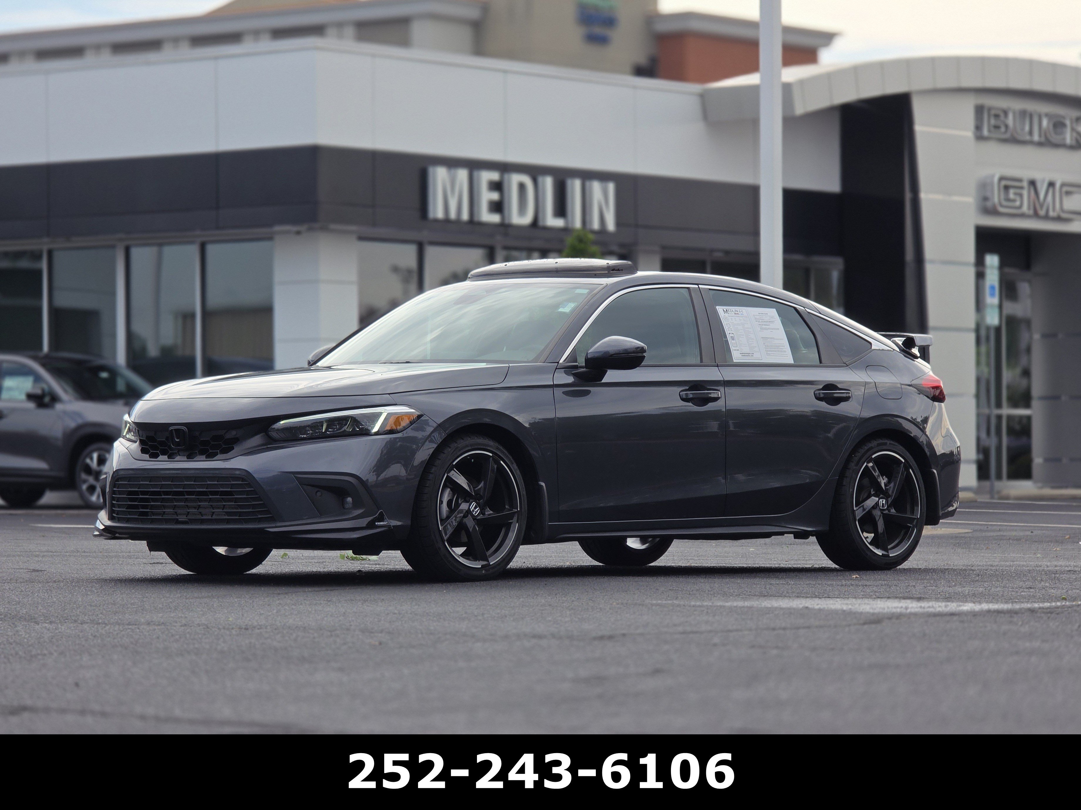 Used 2024 Honda Civic Sport Touring image 3