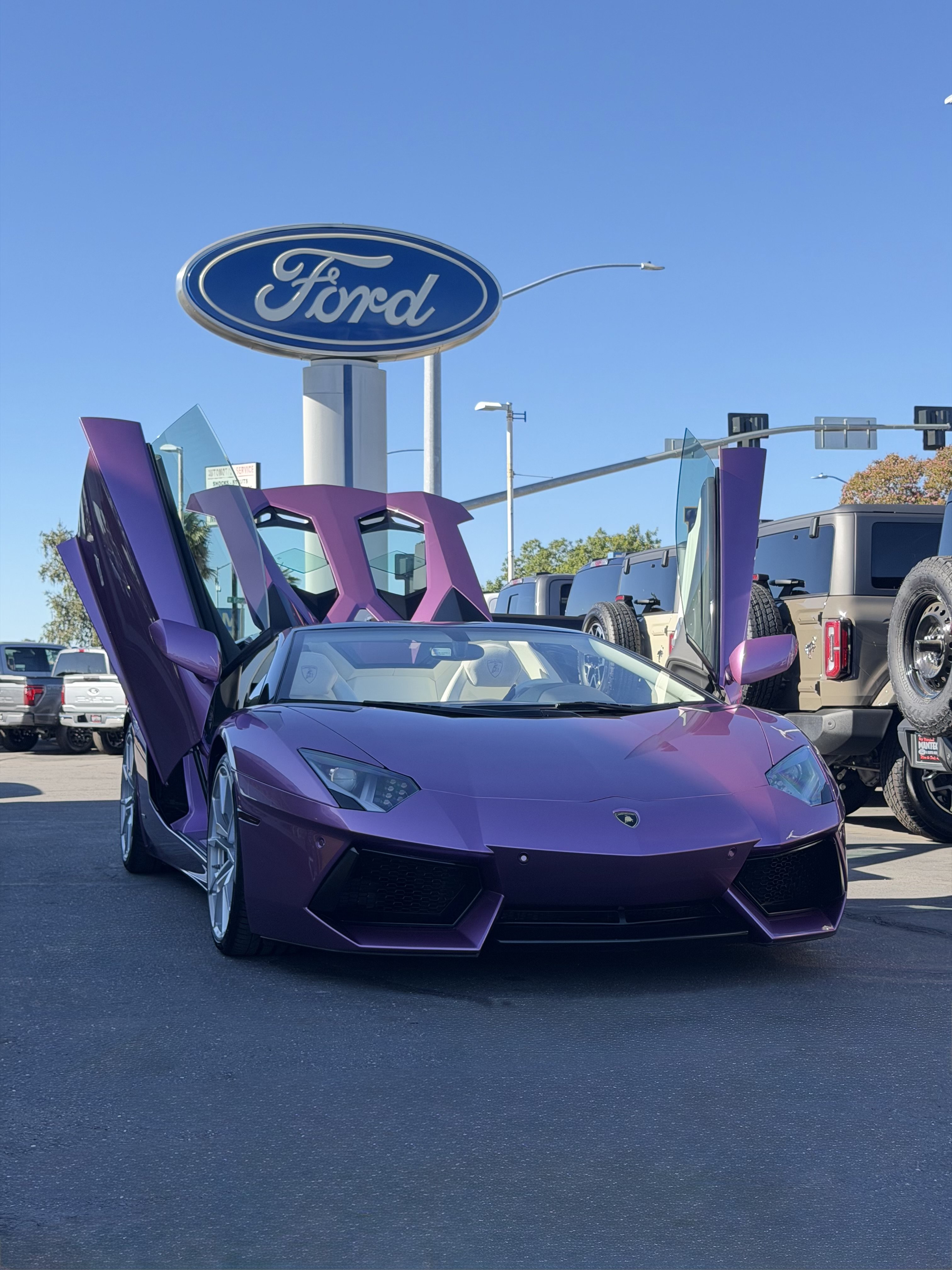 Used 2015 Lamborghini Aventador LP 700-4 AWD/4WD image 1