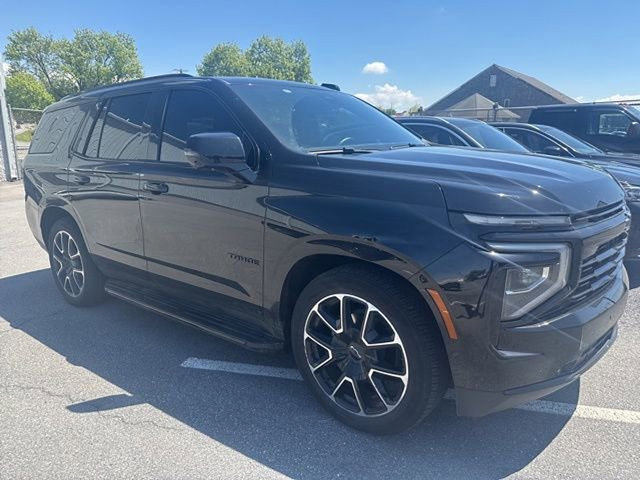 Used 2025 Chevrolet Tahoe RST w/ RST Capability Package AWD/4WD image 4