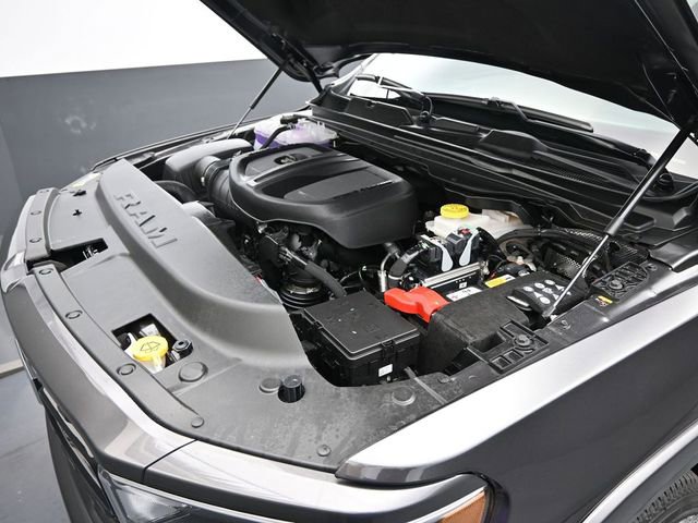 New 2026 RAM 1500 4x4 Crew Cab image 42