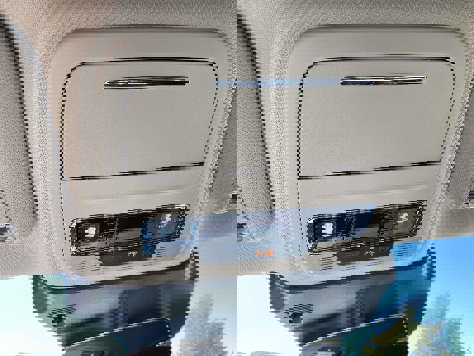 New 2026 Lincoln Corsair Premiere image 28