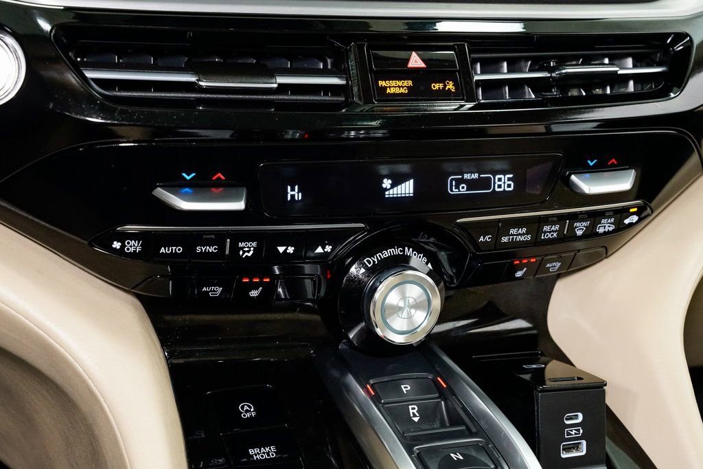 Used 2025 Acura MDX w/ Technology Package image 23