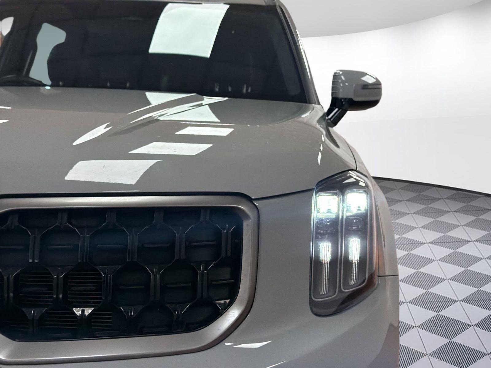 Used 2023 Kia Telluride SX Prestige X-Pro image 24