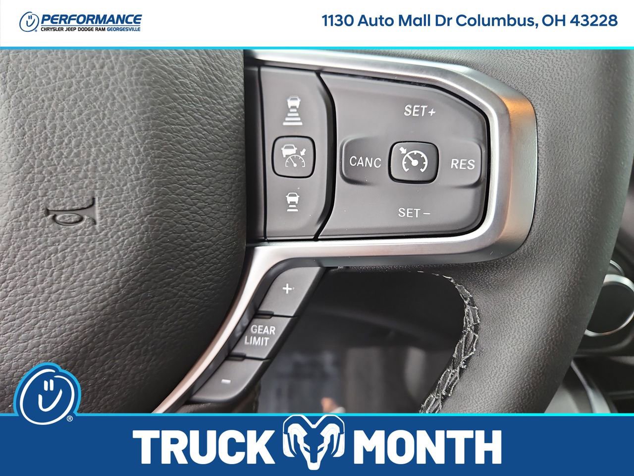 New 2026 RAM 1500 4x4 Crew Cab image 32