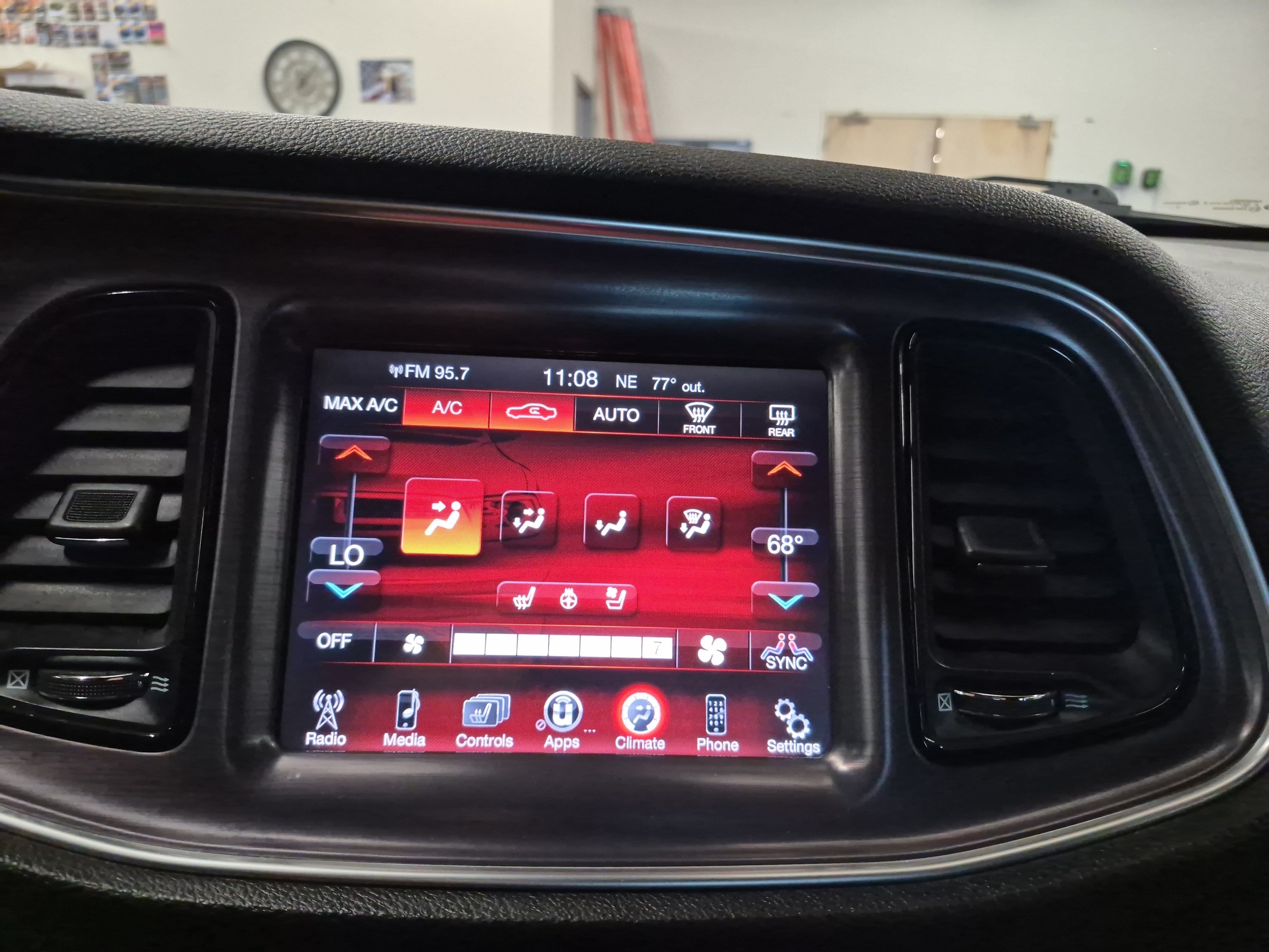 Used 2016 Dodge Challenger SXT Plus RWD image 28