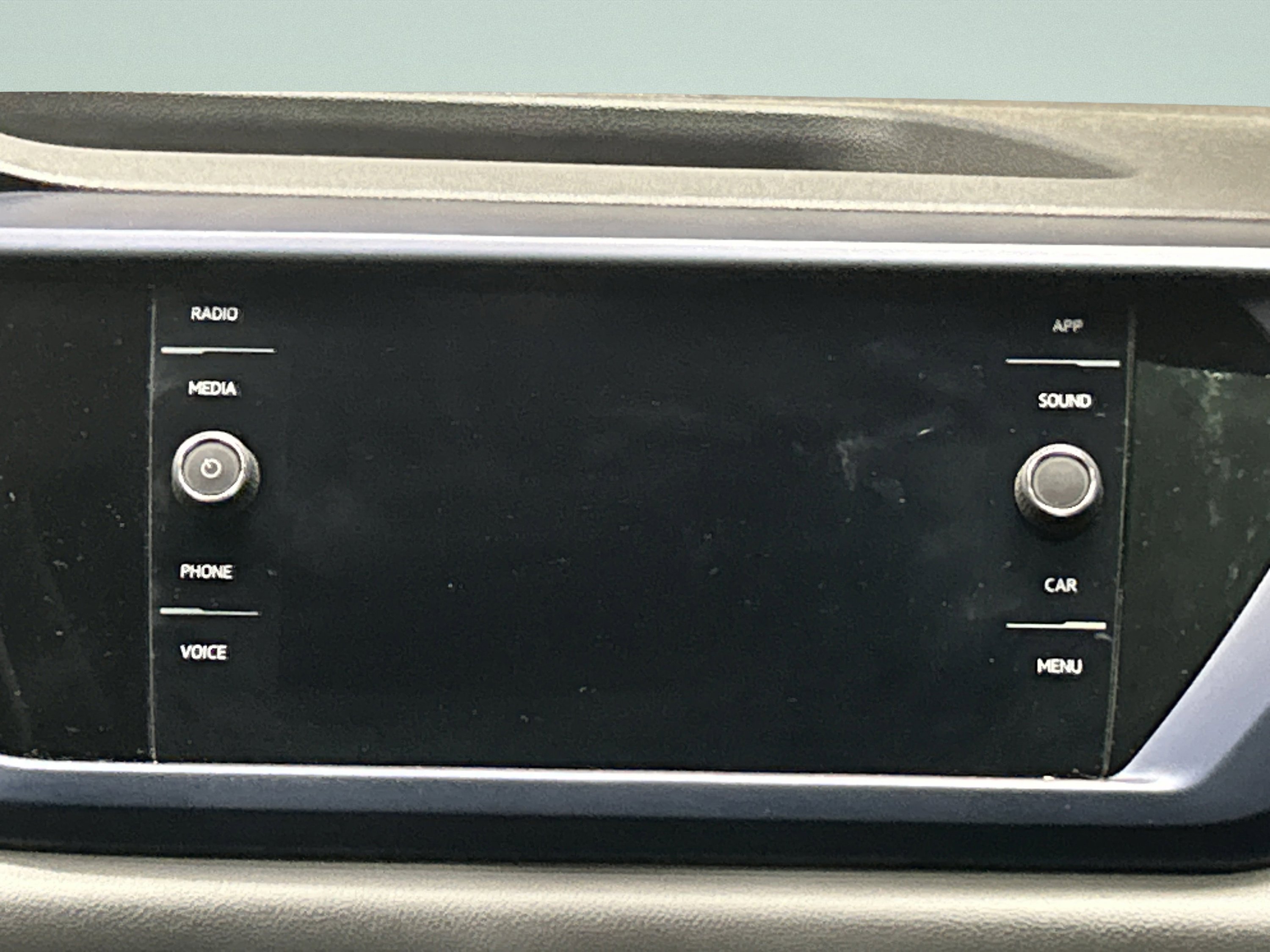 Used 2022 Volkswagen Taos SE image 18