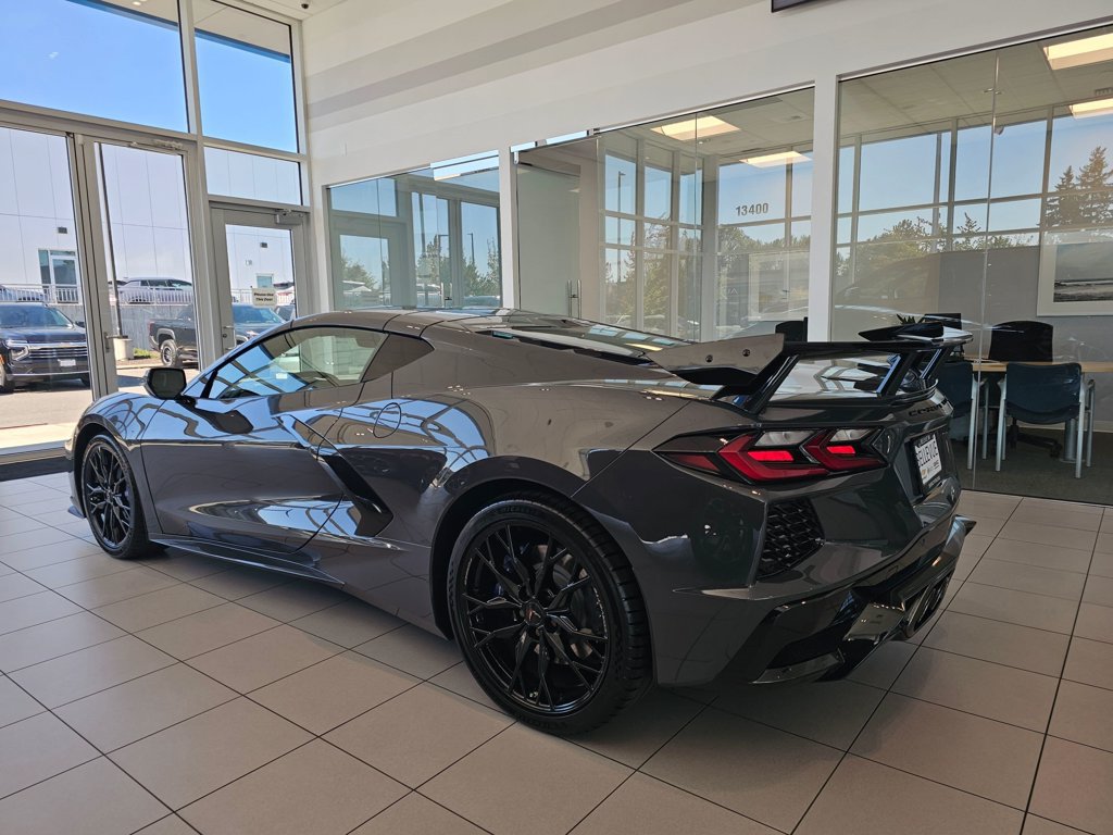 New 2027 Chevrolet Corvette Stingray Coupe w/ Z51 Performance Package RWD image 4