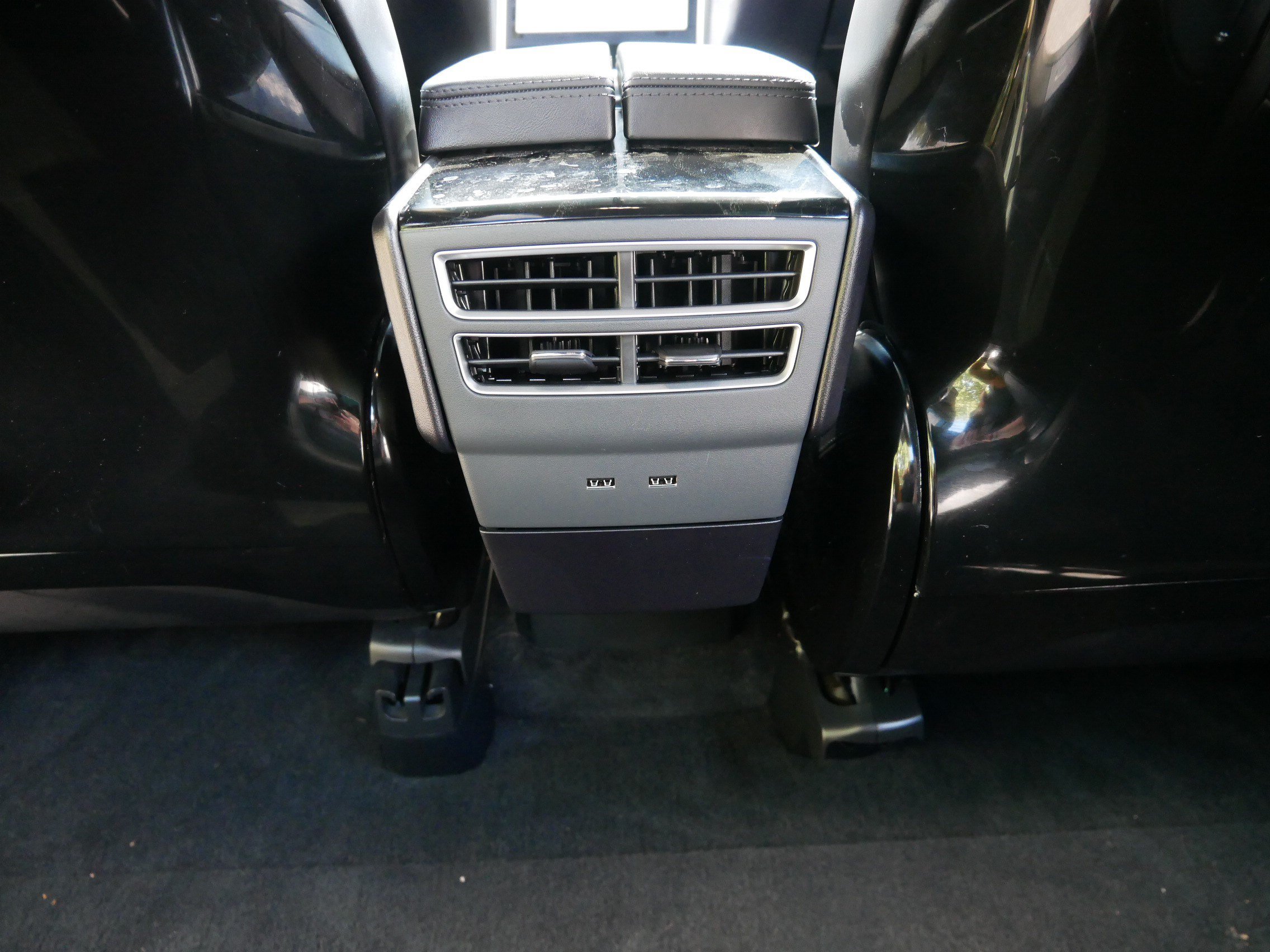 Used 2016 Tesla Model X 75D AWD/4WD image 33