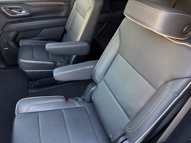 Certified 2023 Chevrolet Tahoe Premier w/ Premium Package 2 AWD/4WD image 9