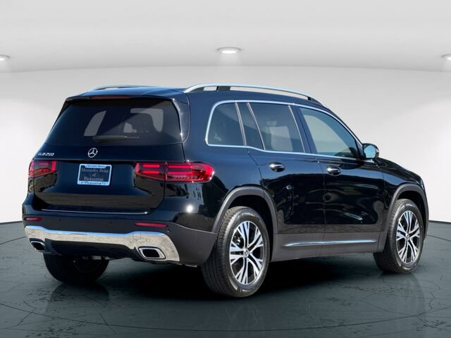 Certified 2026 Mercedes-Benz GLB 250 image 7