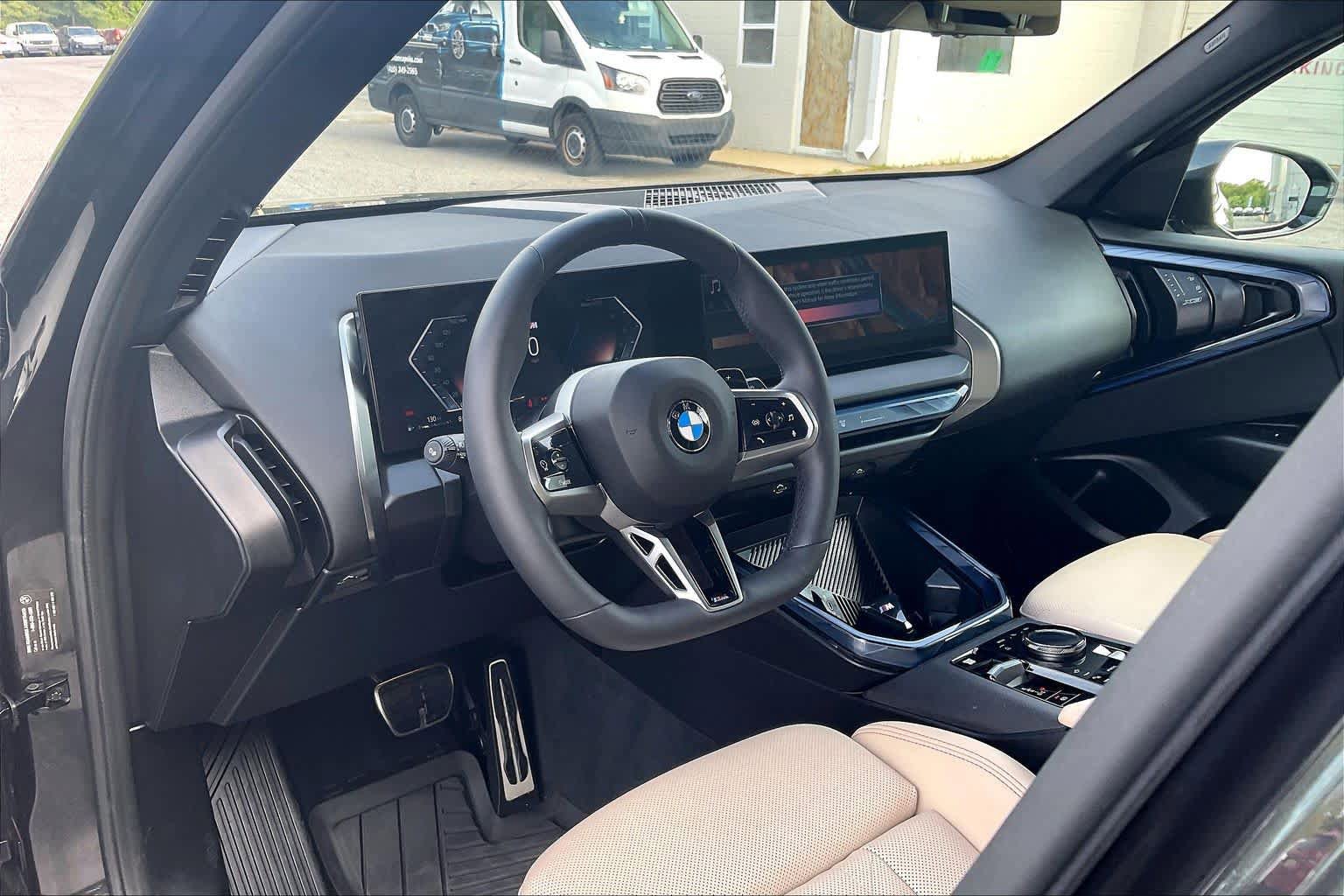 Used 2025 BMW X3 xDrive30i w/ M Sport Package AWD/4WD image 17