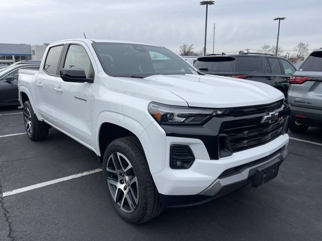 Used 2023 Chevrolet Colorado Z71 w/ Z71 Convenience Package 2 image 1