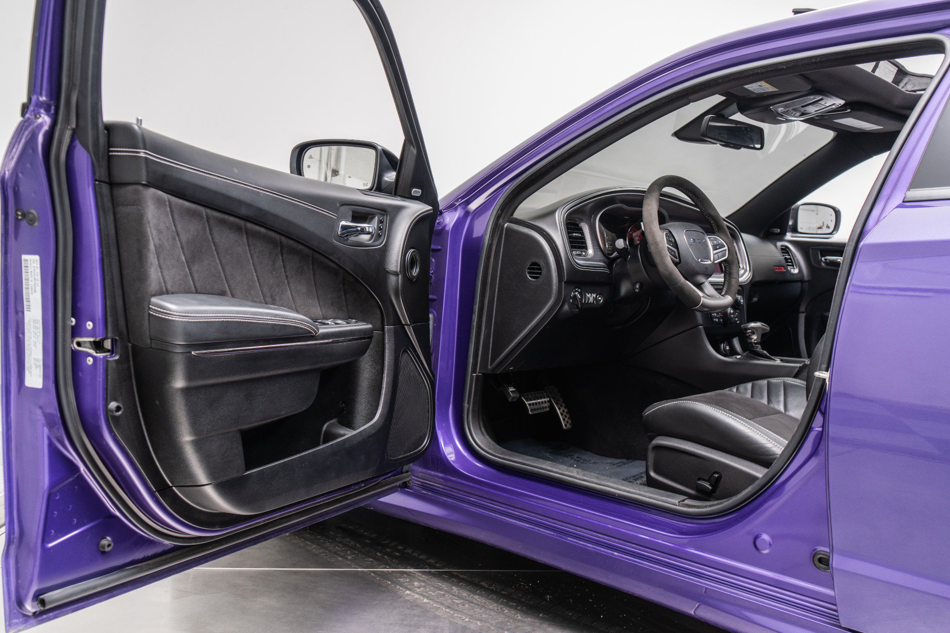 Used 2023 Dodge Charger SRT Hellcat RWD image 22