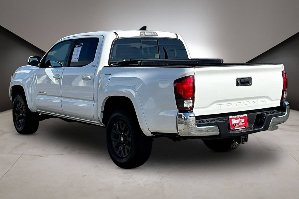 Used 2021 Toyota Tacoma SR5 AWD/4WD image 4