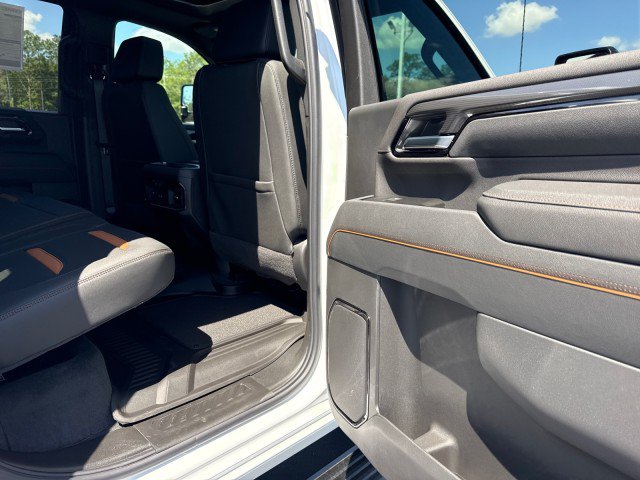 New 2026 GMC Sierra 2500 AT4 AWD/4WD image 17