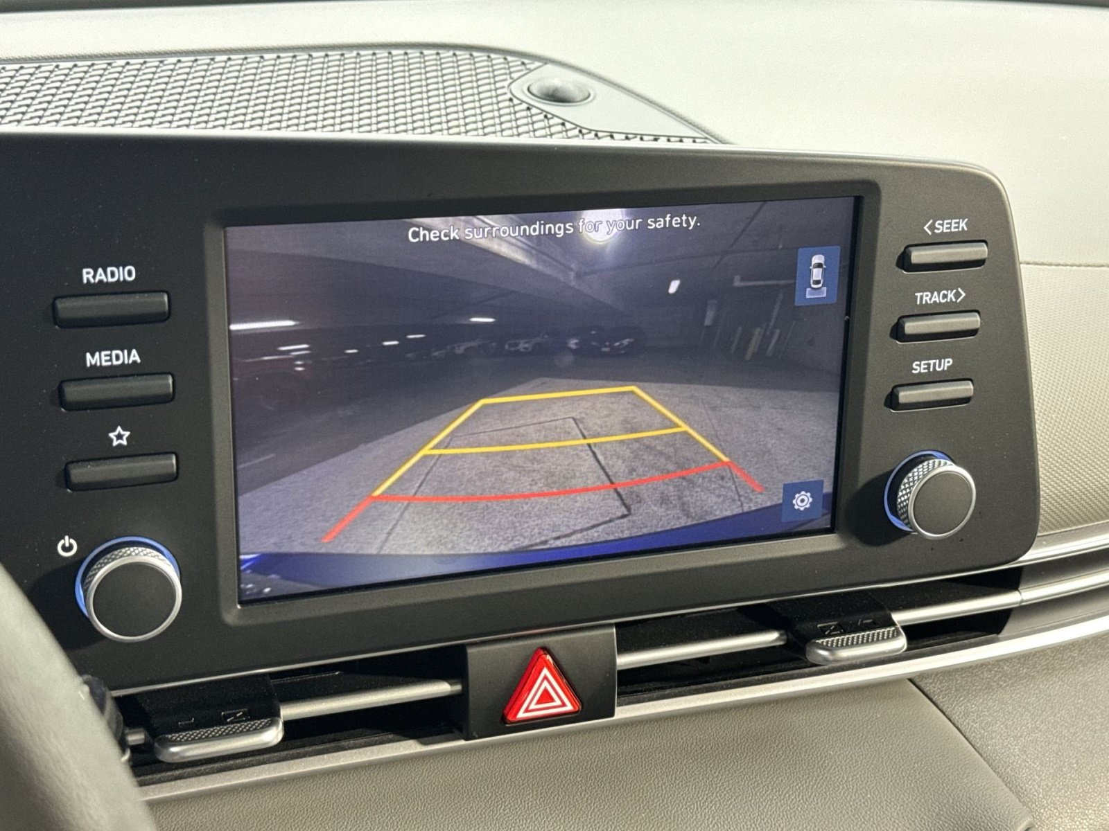 Used 2023 Hyundai Elantra SEL FWD image 31