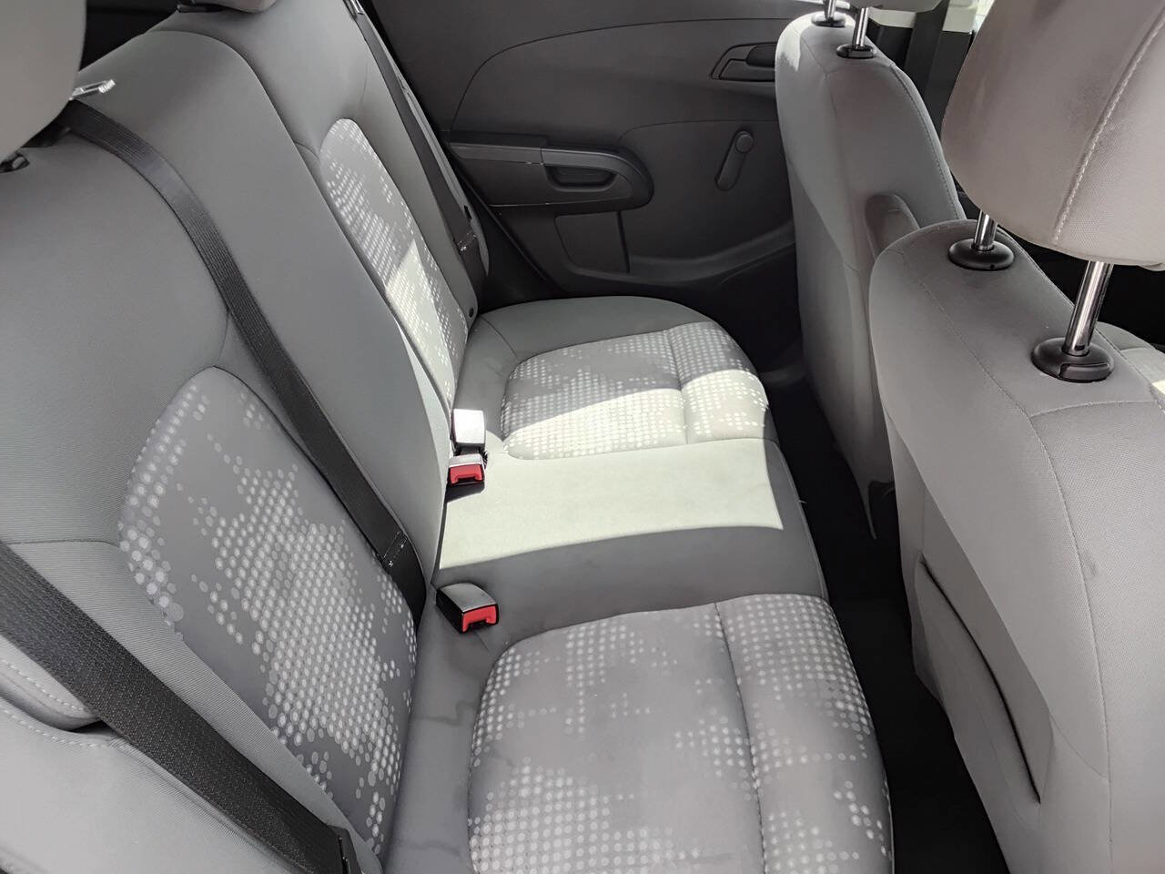 Used 2017 Chevrolet Sonic LT image 10