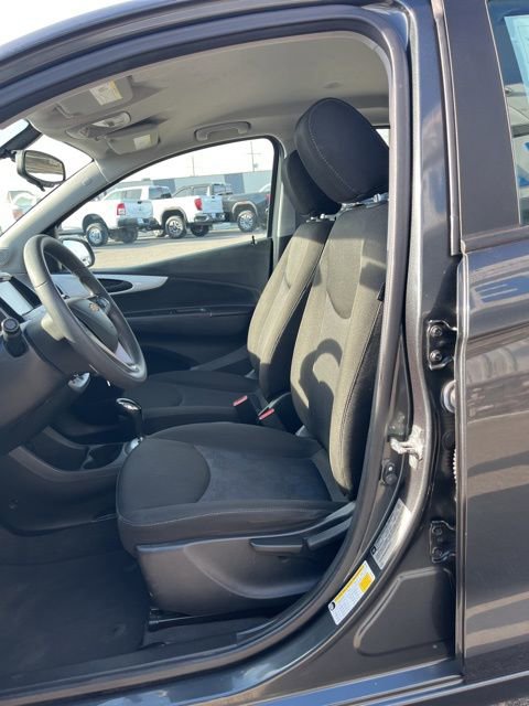Used 2017 Chevrolet Spark LT FWD image 27