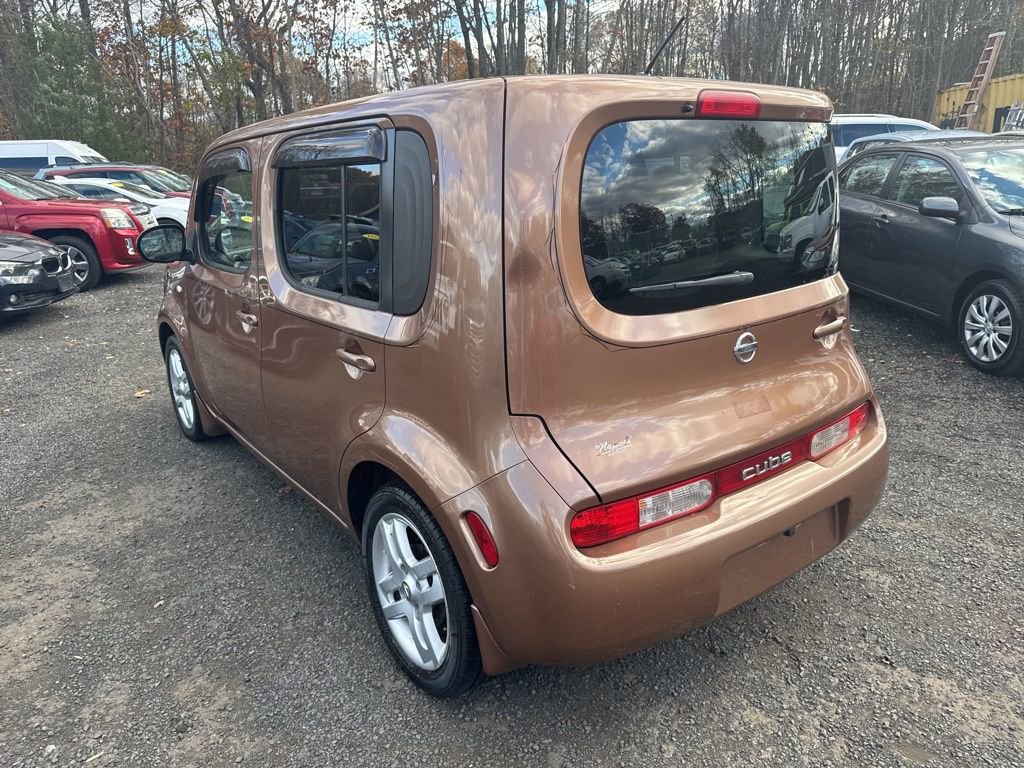 Used 2011 Nissan Cube 1.8 SL w/ Interior Designer Pkg FWD image 19