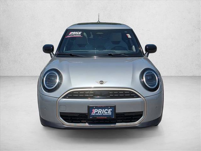 Used 2025 MINI Cooper 2-Door Hardtop FWD video 2