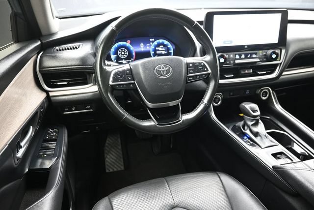 Used 2024 Toyota Grand Highlander FWD image 18