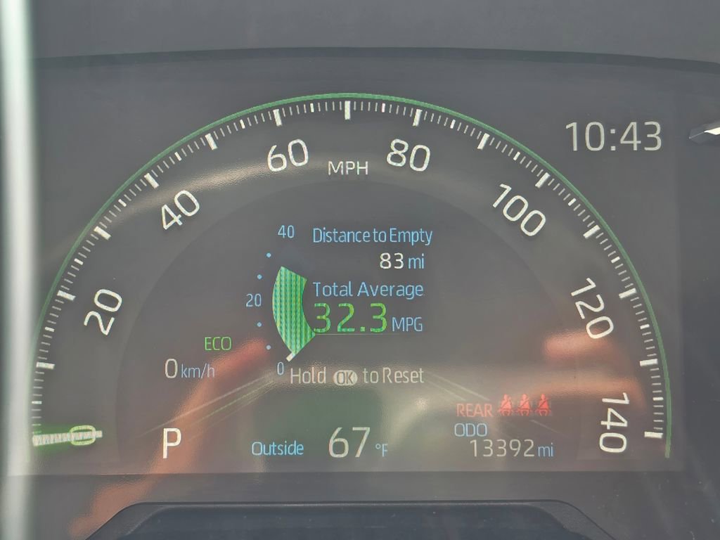 Used 2025 Toyota RAV4 LE AWD/4WD image 18