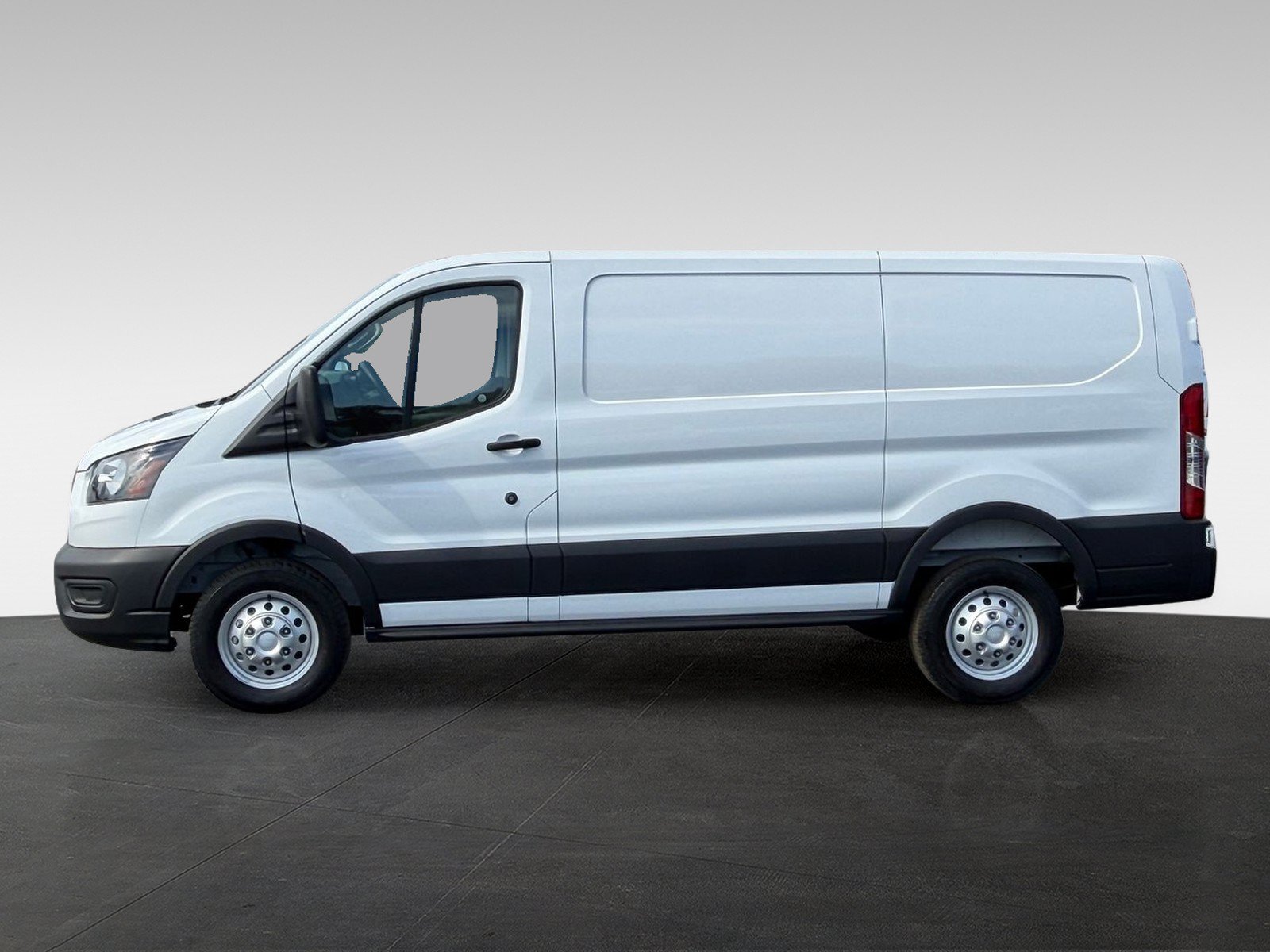 Used 2025 Ford Transit 150 Low Roof AWD image 8