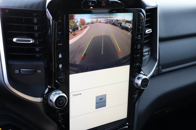 New 2026 RAM 1500 4x4 Crew Cab image 31