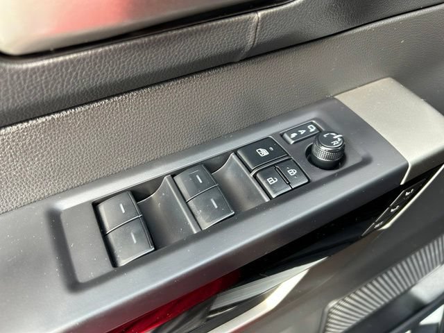 Used 2025 Toyota Tundra Limited w/ TRD Off-Road Package AWD/4WD image 33