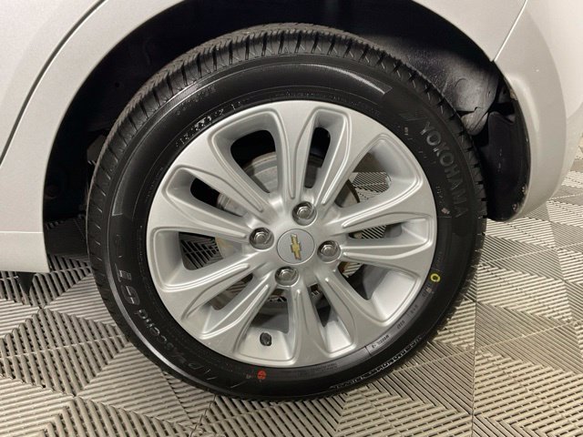 Used 2018 Chevrolet Spark LT FWD image 40