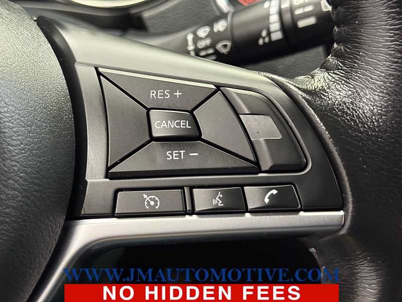 Used 2018 Nissan Rogue SV AWD/4WD image 37
