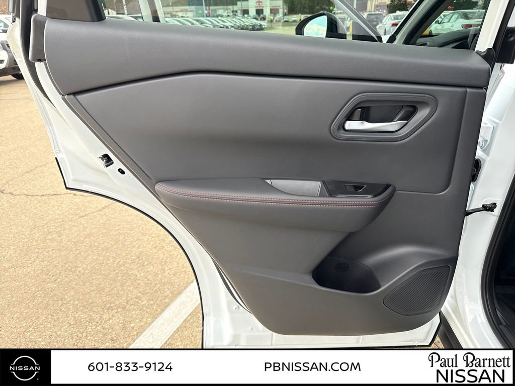 New 2026 Nissan Rogue SV image 25