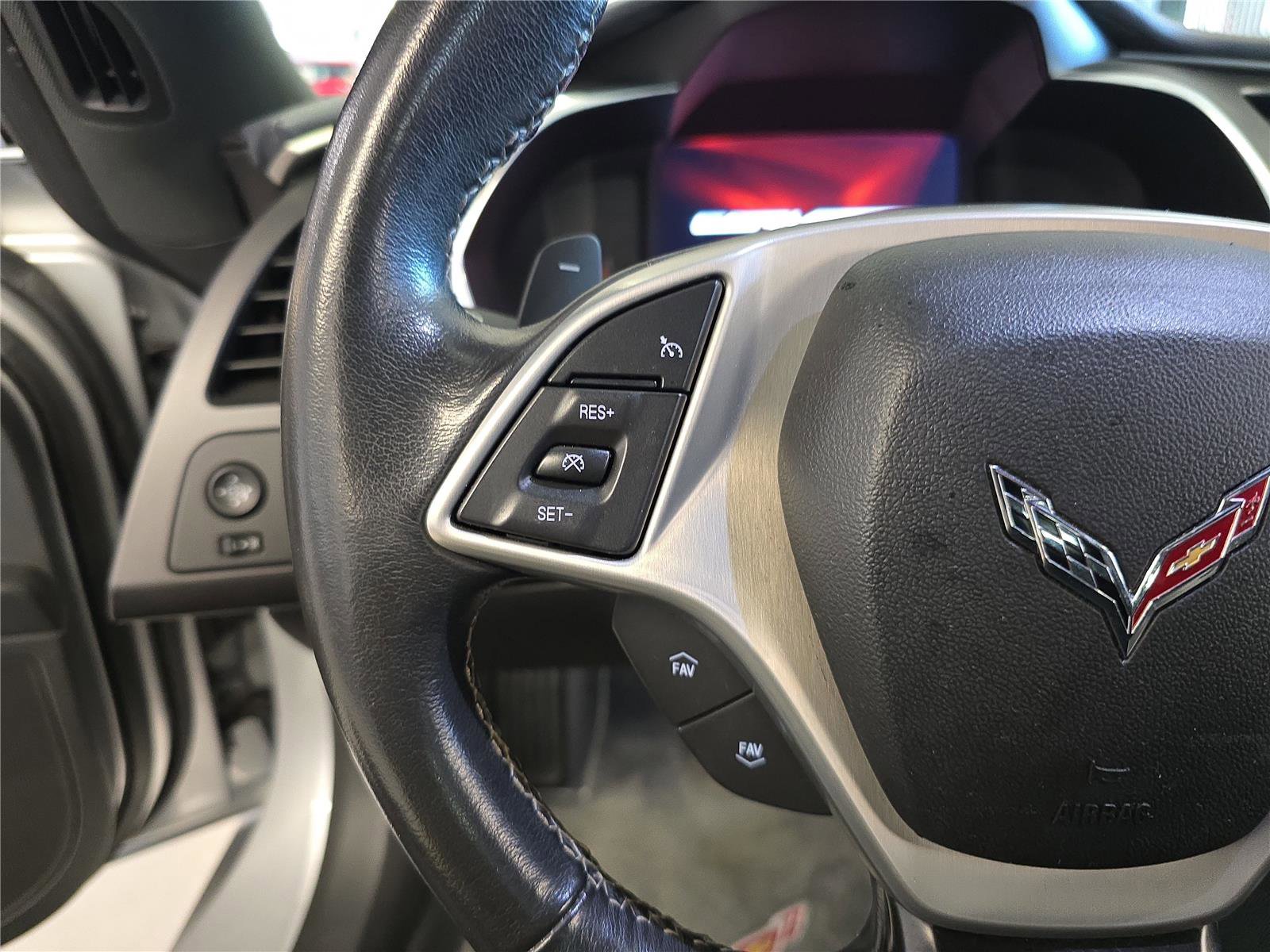 Used 2015 Chevrolet Corvette Z06 w/ 2LZ Preferred Equipment Group image 21