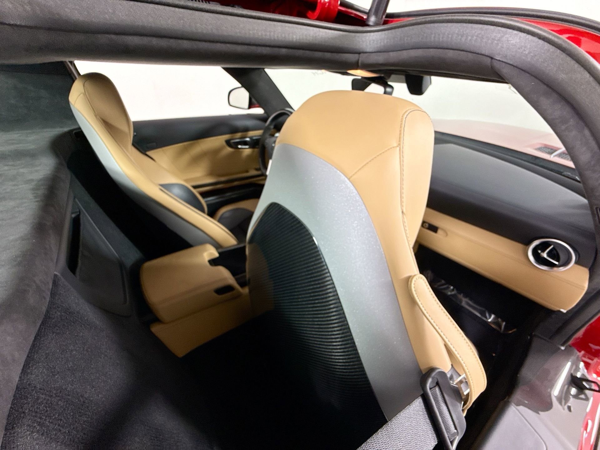 Used 2011 Mercedes-Benz SLS AMG Coupe image 22