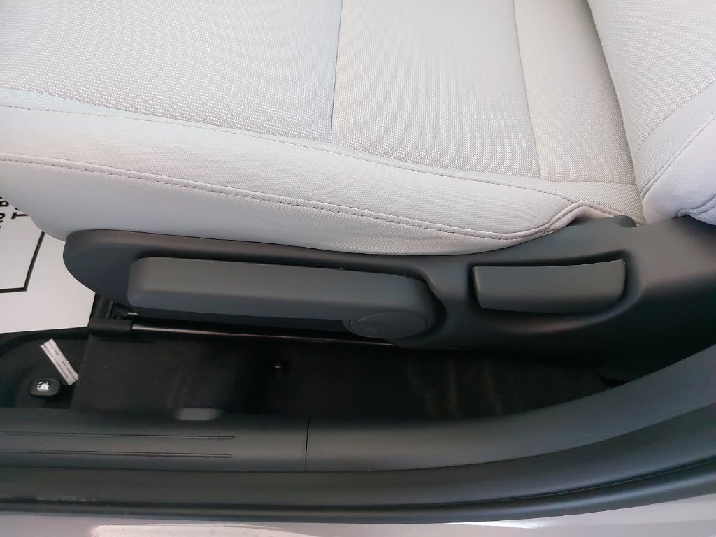 New 2027 Hyundai Kona SEL Sport AWD/4WD image 27