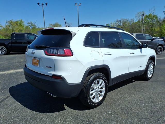 Certified 2022 Jeep Cherokee Latitude Lux w/ Sun & Sound Group AWD/4WD image 7