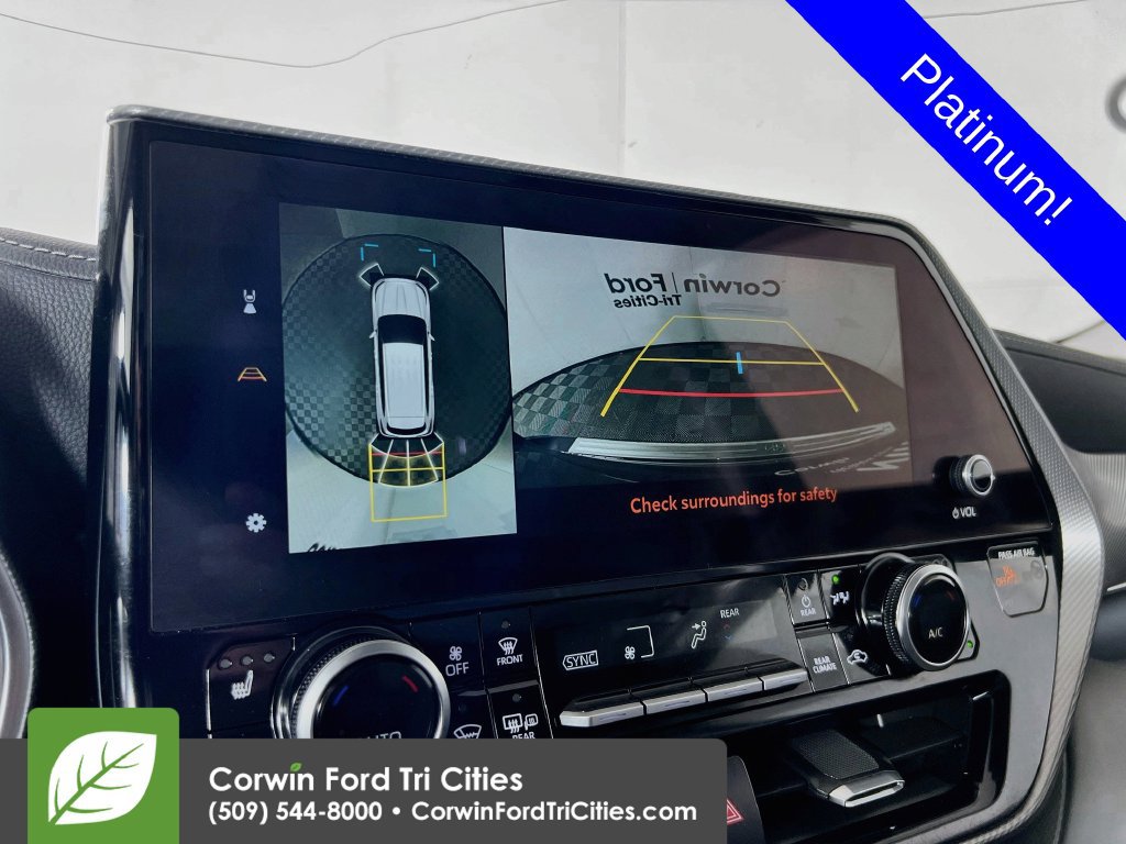 Used 2025 Toyota Highlander Platinum AWD/4WD image 21
