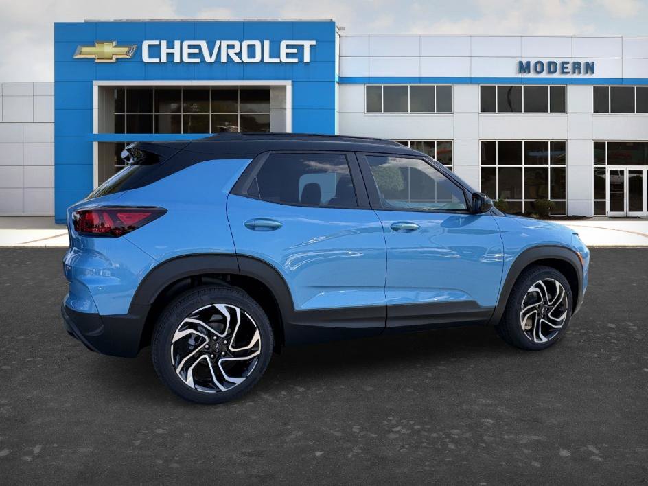 New 2026 Chevrolet TrailBlazer RS w/ Convenience Package FWD image 5