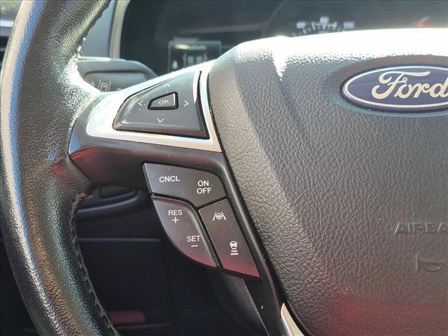Used 2023 Ford Edge SEL AWD/4WD image 10