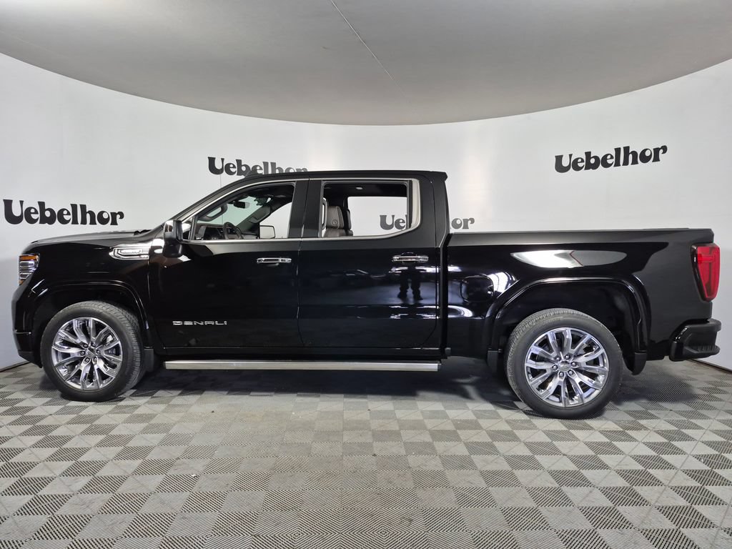 Certified 2023 GMC Sierra 1500 Denali w/ Denali Reserve Package AWD/4WD image 5