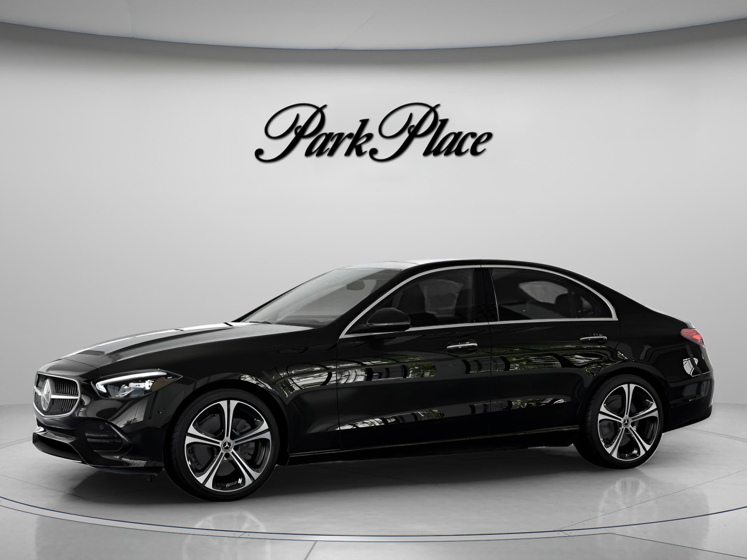 Used 2025 Mercedes-Benz C 300 Sedan image 3