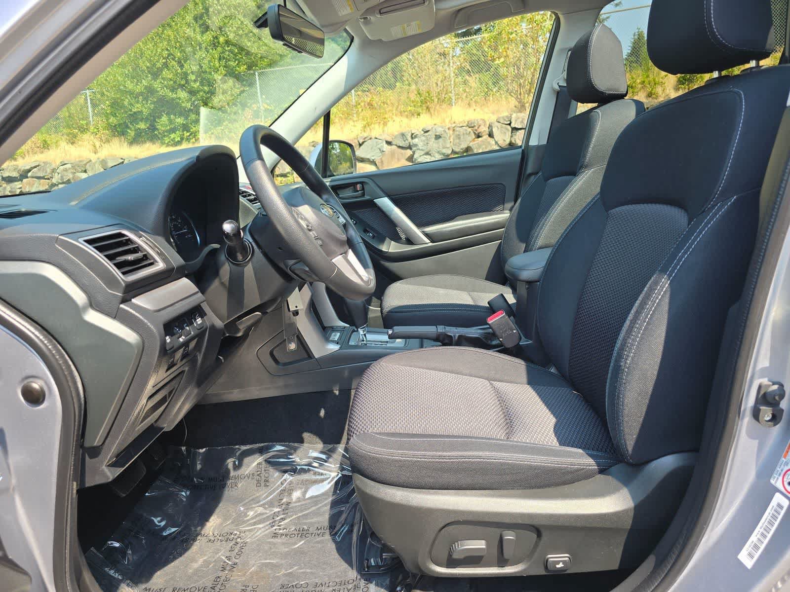 Used 2017 Subaru Forester 2.5i Premium AWD/4WD image 21