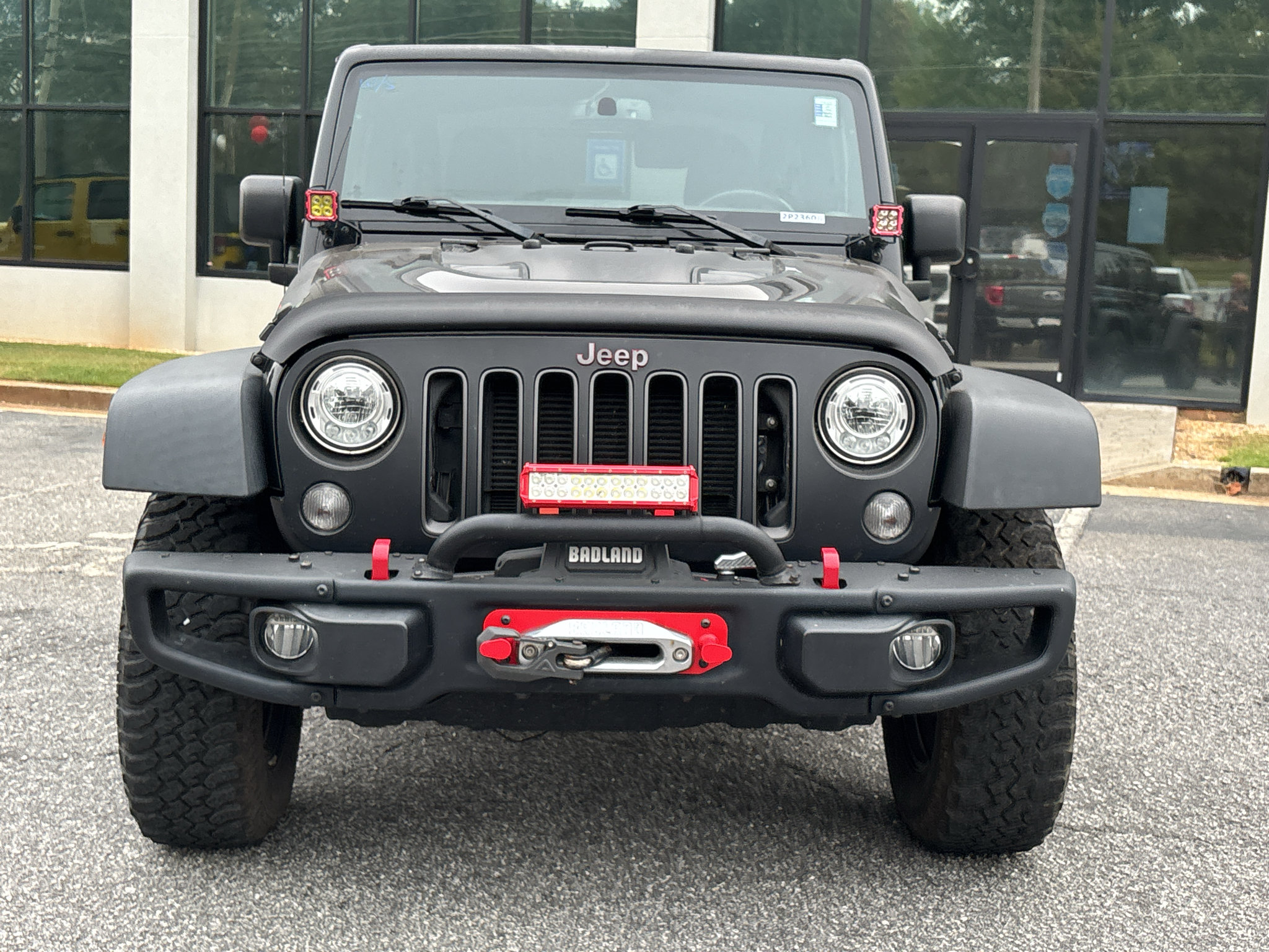 Used 2018 Jeep Wrangler Rubicon AWD/4WD image 2