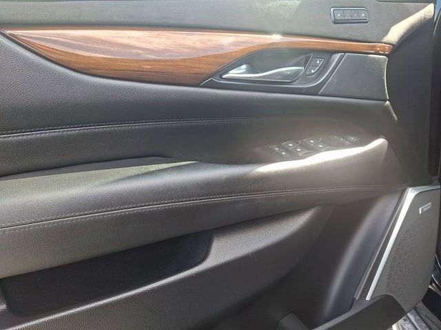 Certified 2020 Cadillac Escalade Premium Luxury w/ Escalade Sport Edition image 12