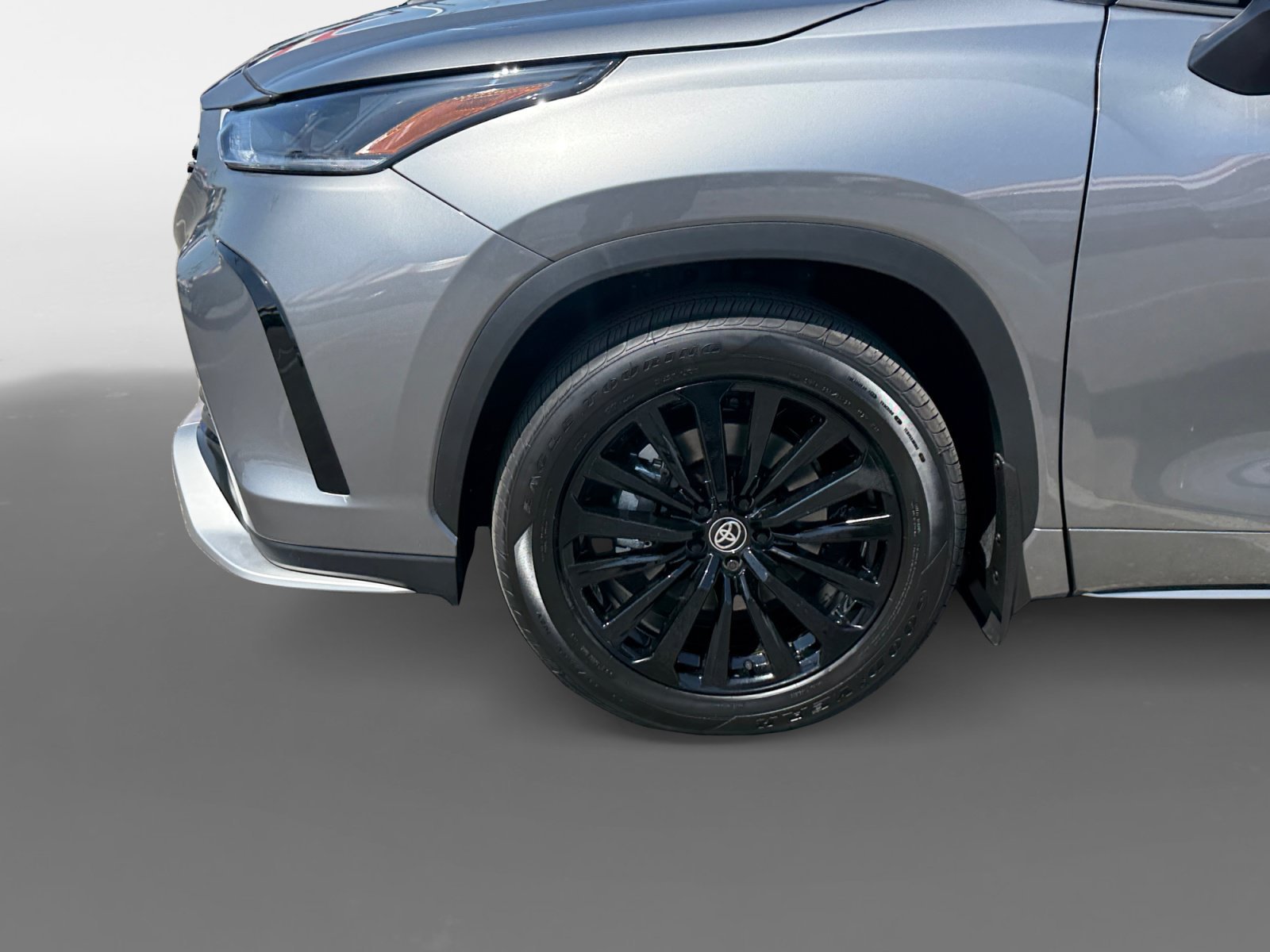 New 2026 Toyota Highlander XSE AWD/4WD image 14