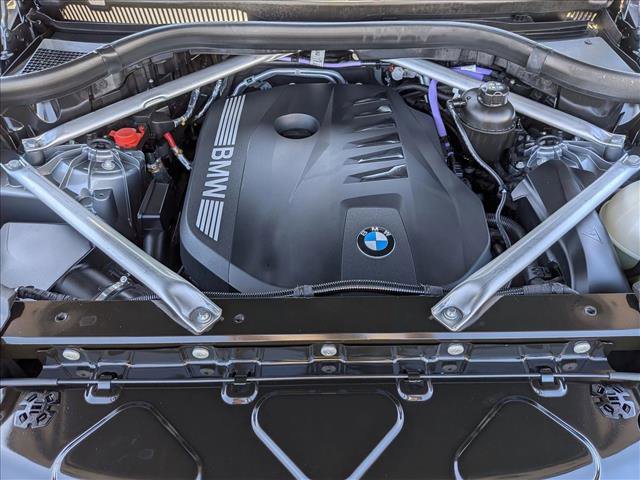 Certified 2024 BMW X5 xDrive40i w/ M Sport Package AWD/4WD image 24
