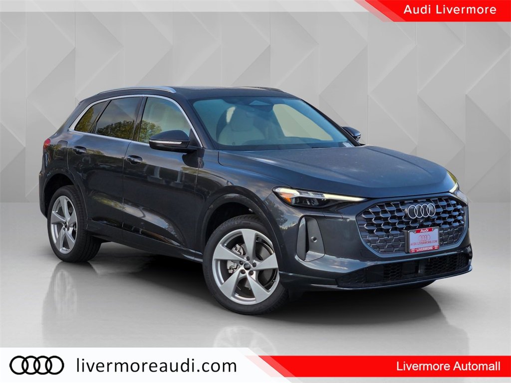 New 2025 Audi Q5 Premium Plus