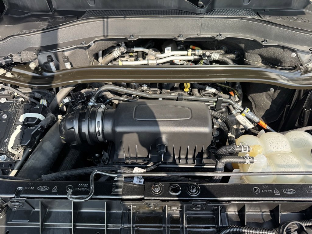 Used 2022 Ford Explorer ST-Line w/ Class IV Trailer Tow Package image 7