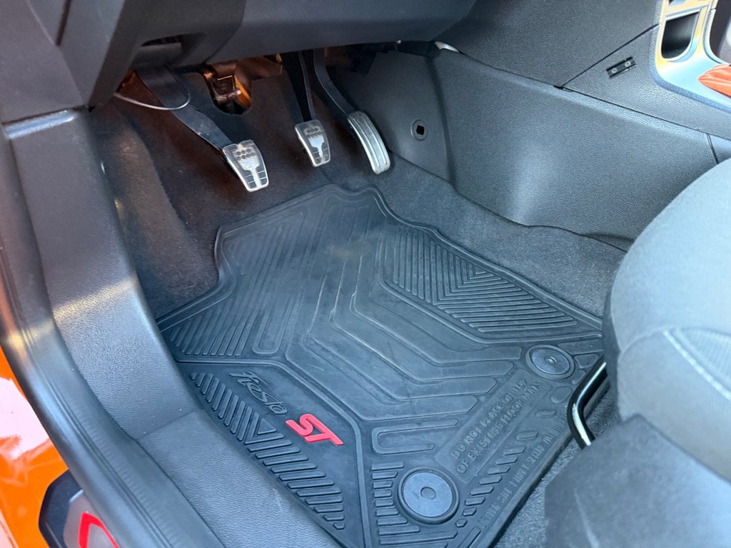 Used 2018 Ford Fiesta ST image 42